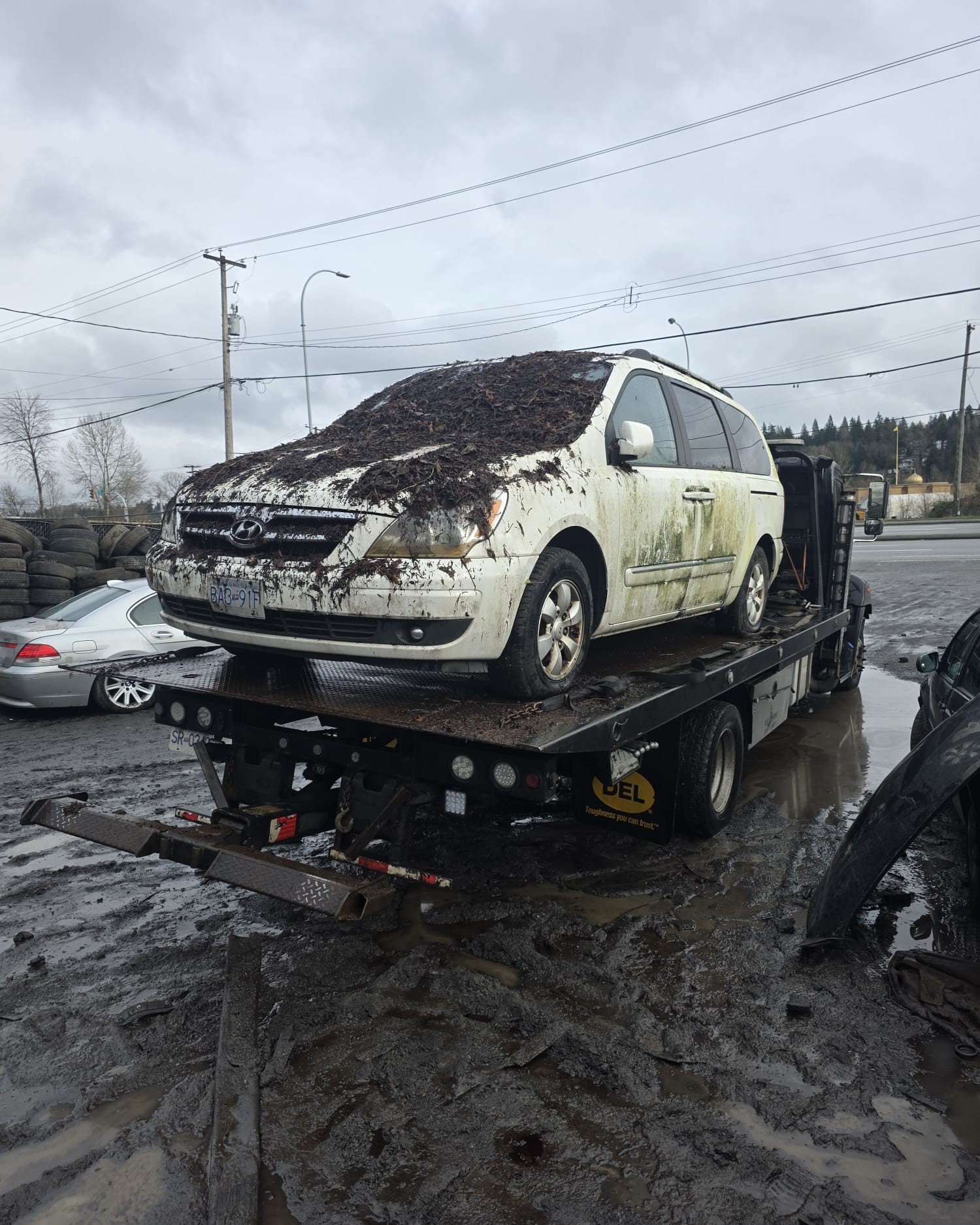 Junk car removal and free junk car towing