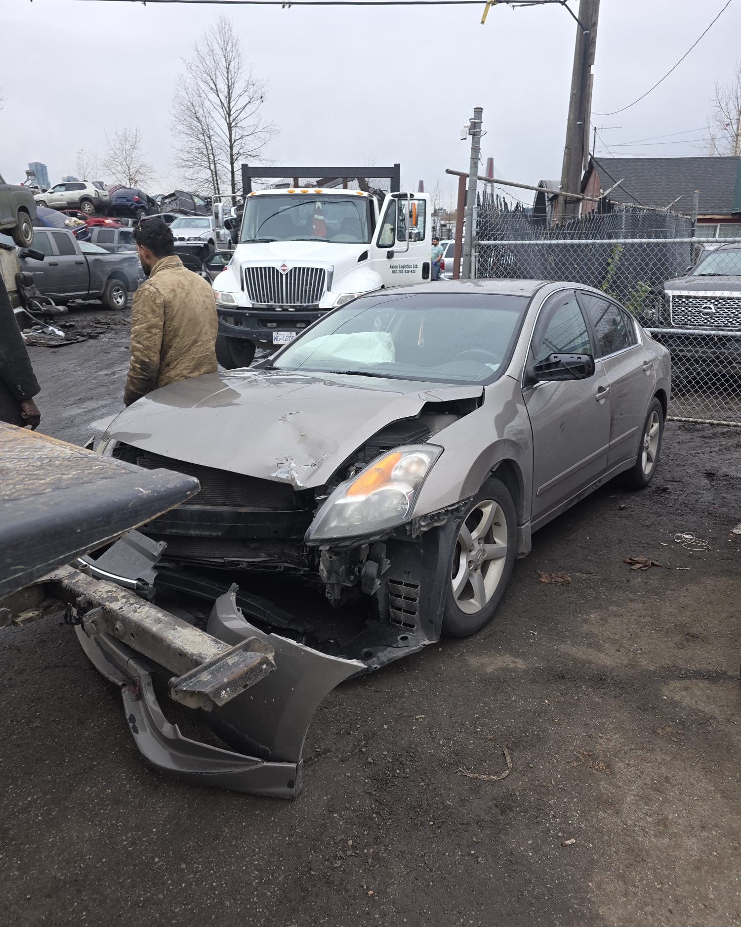 Cash for scrap vehicles and old vehicle removal
